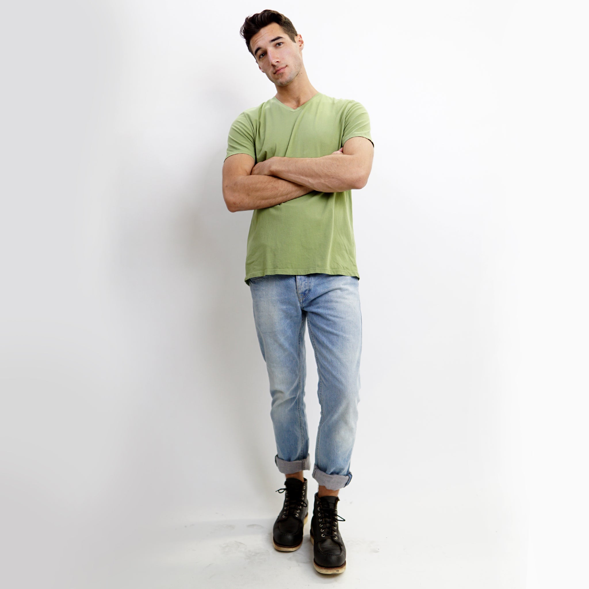 COTTON BASIC V NECK TEE